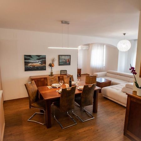 Apartments Vrenjak 2 Portorož Extérieur photo