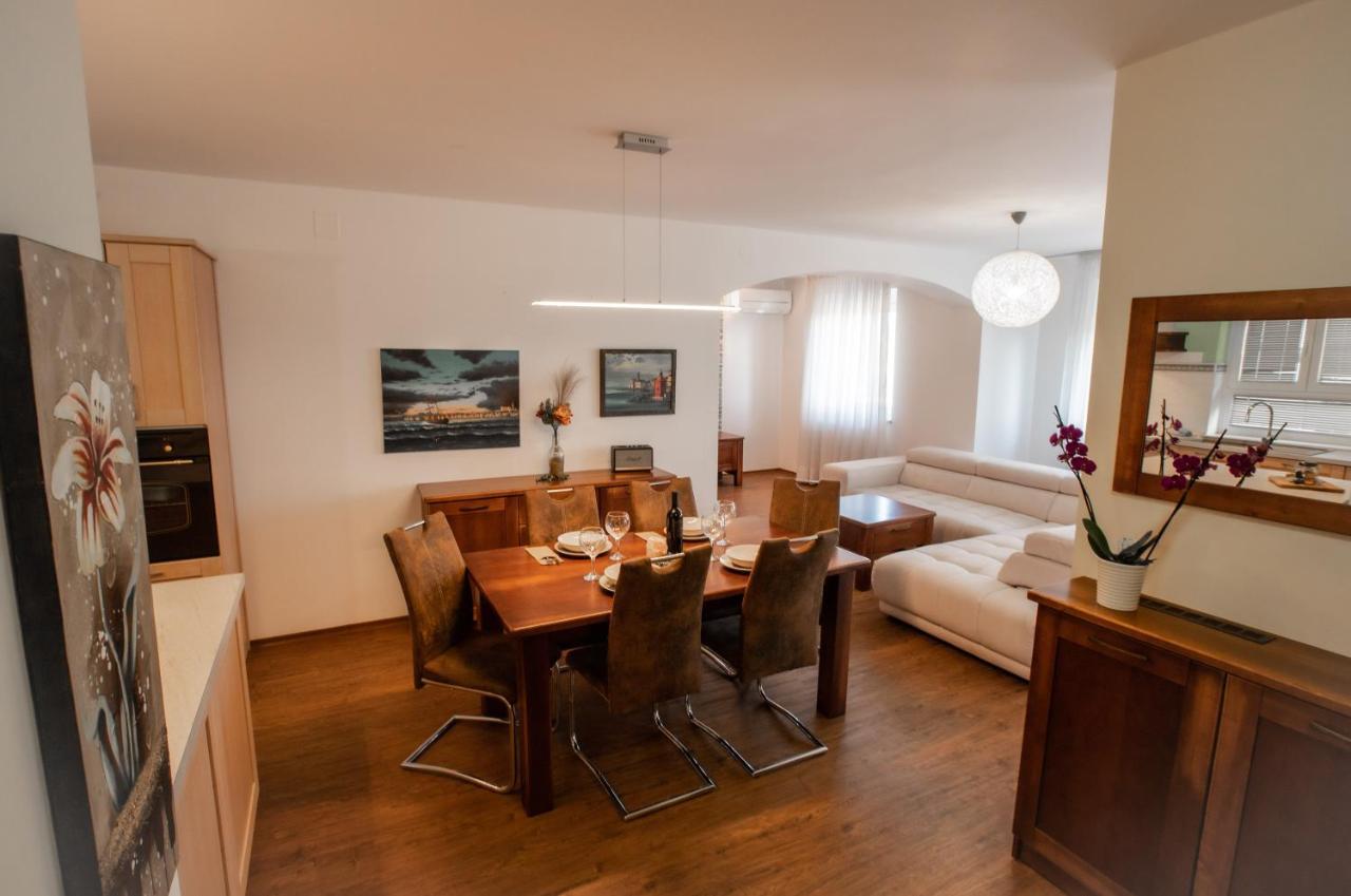Apartments Vrenjak 2 Portorož Extérieur photo